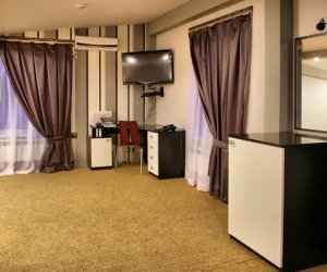 ���� ����� � �����, ����� NyvkyPlaza