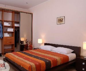 ���� ����� � �����, ��������� Senator Apartments